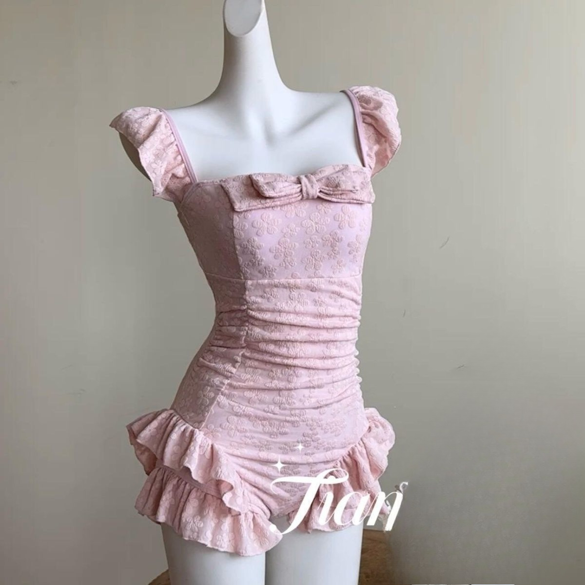 Swimsuit Women Pink Jacquard F - đánh giá và giá Swimsuit Bikini Ruched