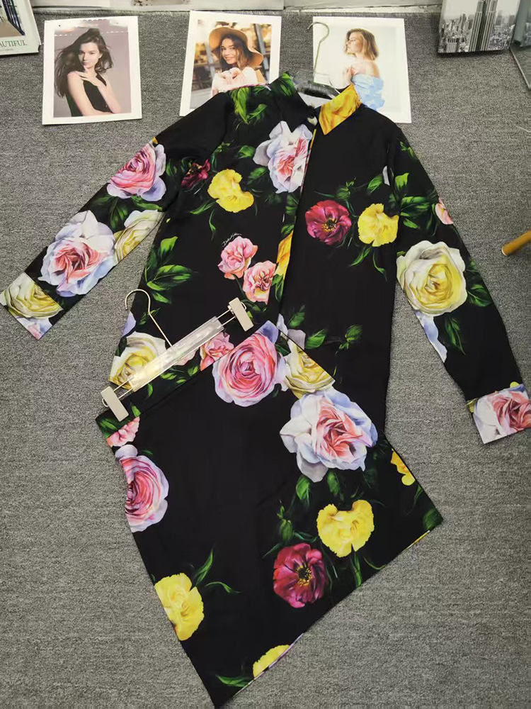 Retro flower print long-sleeve - đánh giá và giá Romper Floral Print