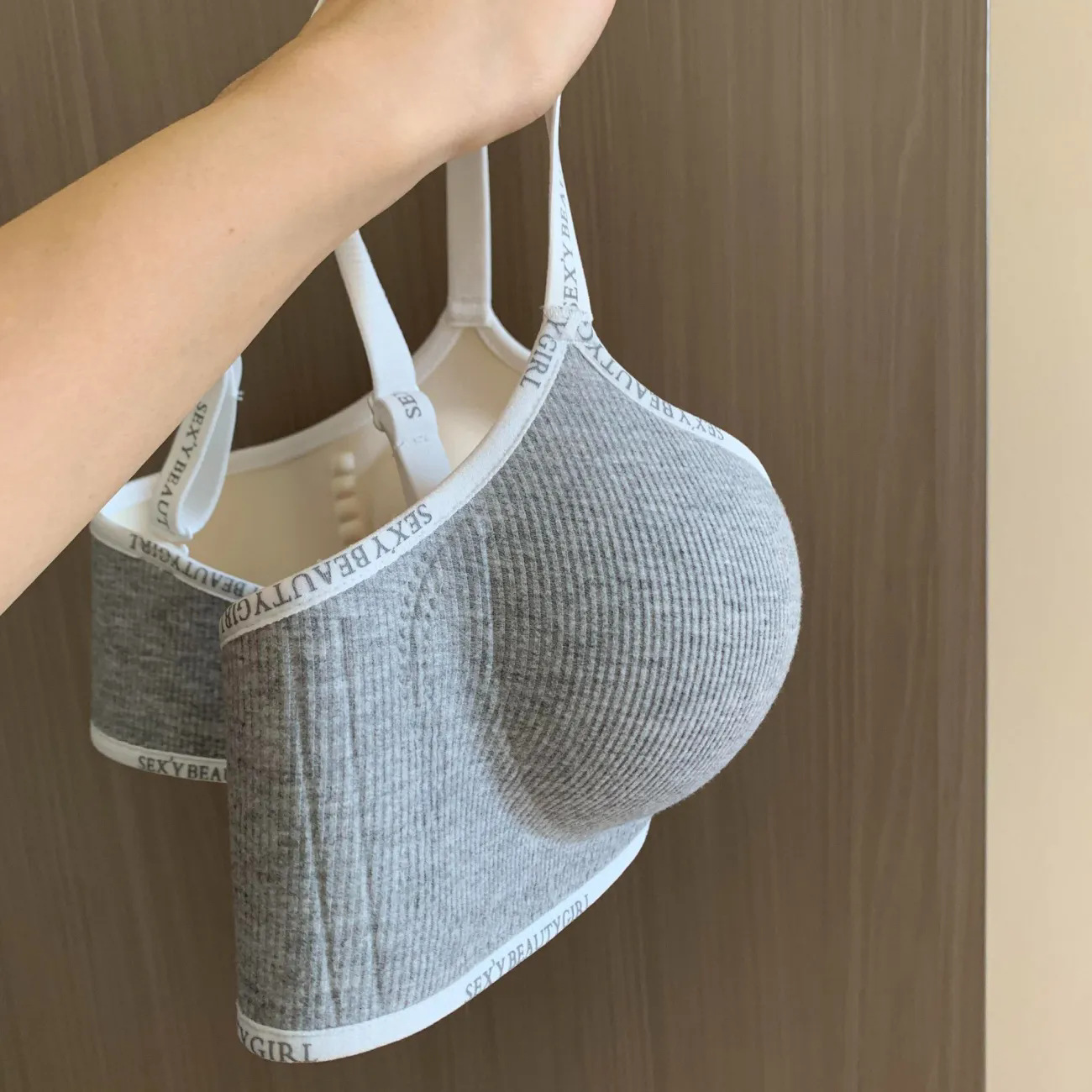 Sexy Seamless Women Sports Bra - đánh giá và giá Bralette Triangle Set